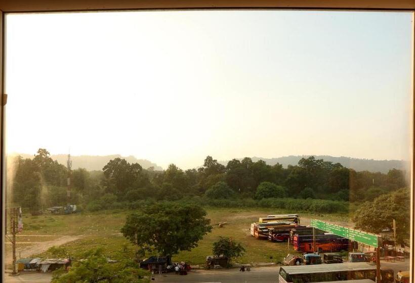 جناح, Shoolin Suites By Delight Stay