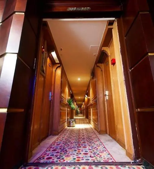 اتاق استاندارد با چشمانداز, Upper Sky Tours 5 Stars Nile Cruises Sailing From Luxor To Aswan Every Saturday & Monday For 4 Night