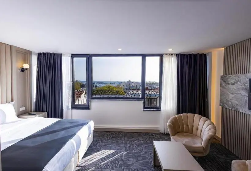 سوییت با چشم‌انداز دریا, Moss Hotel Yeni̇kapi