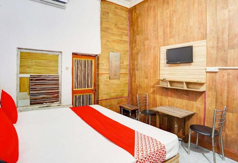 Трехместный Номер Классика, Oyo Hotel Sangam