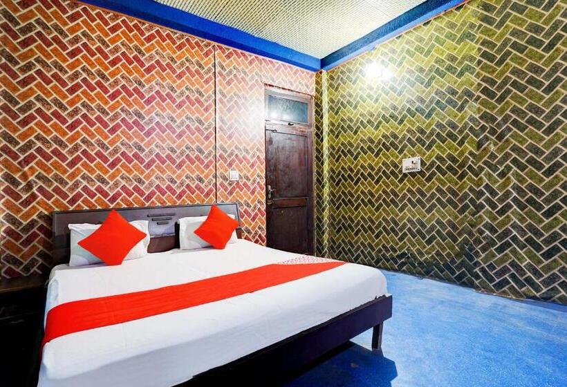 Трехместный Номер Классика, Oyo Hotel Sangam