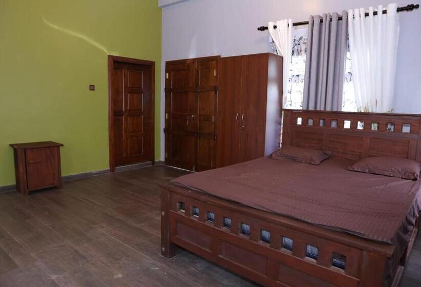 발코니 디럭스 룸, Hajiz Palace