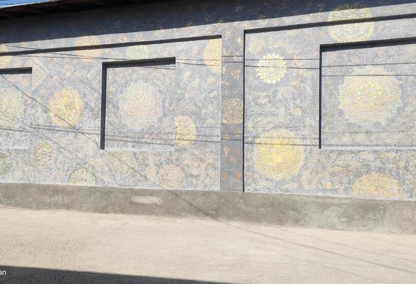 Quarto Quádruplo Estandar, Sofia