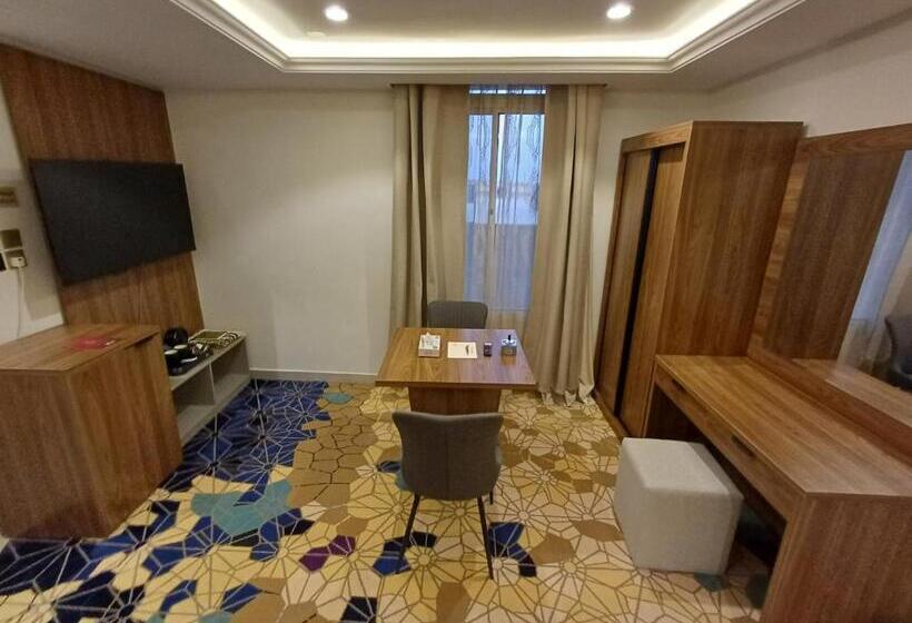 豪华房间, فندق الزوين   Alzuwain