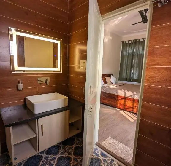 Deluxe-huone, 15 Verandah