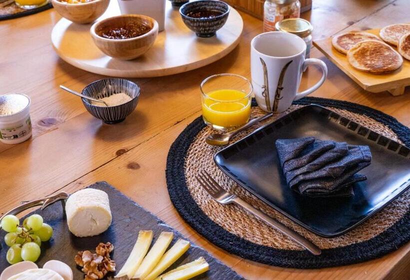 家庭山景房, Chambres Et Table D Hôtes Au Chalet Datcha