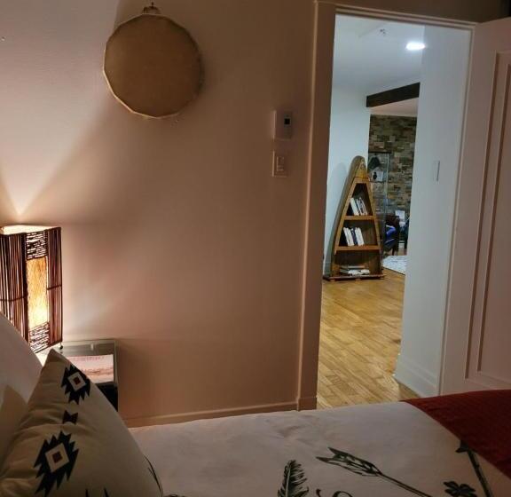 חדר דלוקס, Kutukuniutshuap