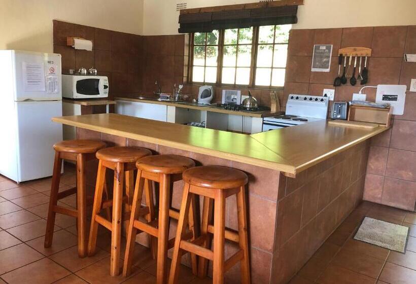 シャレー1寝室, Cheerio Trout Fishing & Holiday Resort