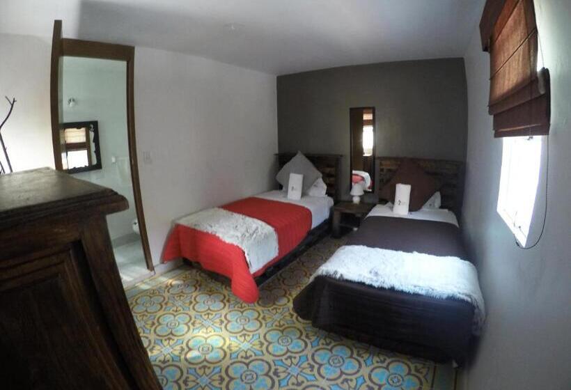 Одноместный Номер с Террасой, H1915 Hotel Boutique
