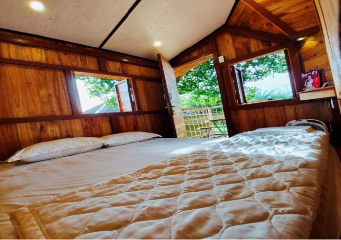 کلبه ییلاقی, Greenfield Farmstay