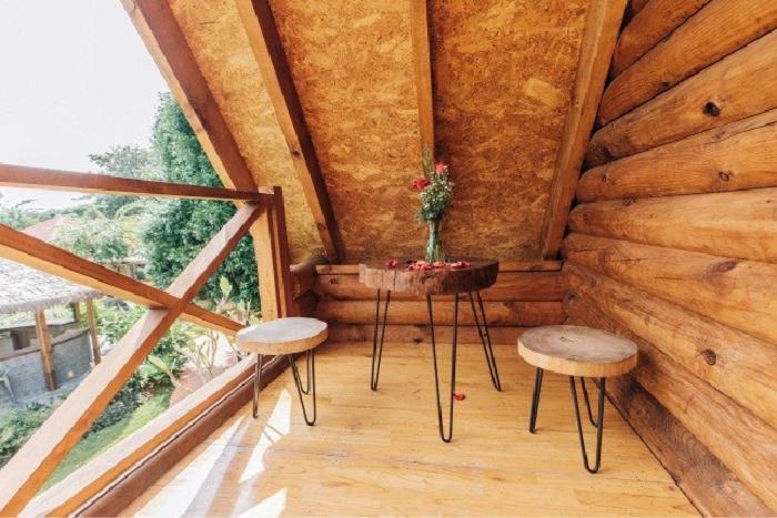 کلبه ییلاقی, Greenfield Farmstay