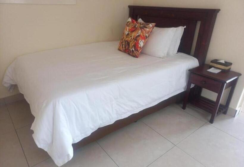 דירת חדר, Lily Park Themepark