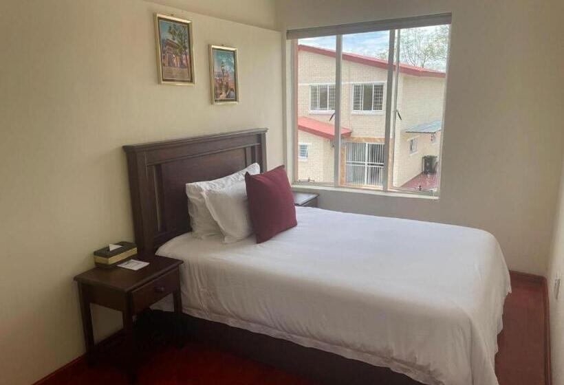 דירת שני חדרים, Lily Park Themepark