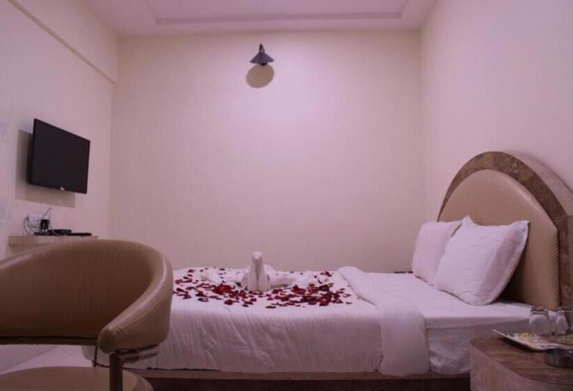 غرفة ديلوكس, The Hills, Ambikapur