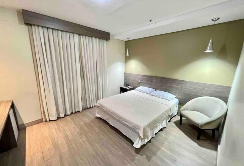 스위트, Iguassú Suítes   602