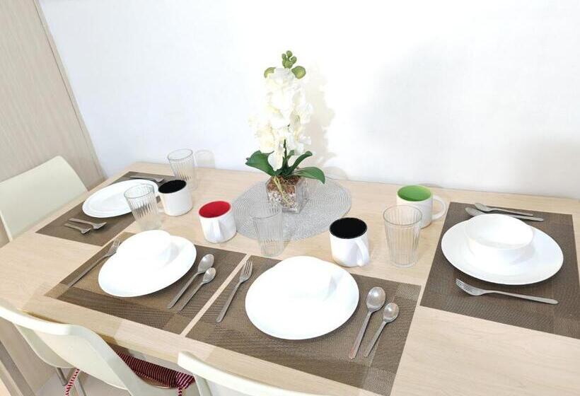 اتاق خانوادگی, Jocelyn Staycation @grass Residences North Edsa