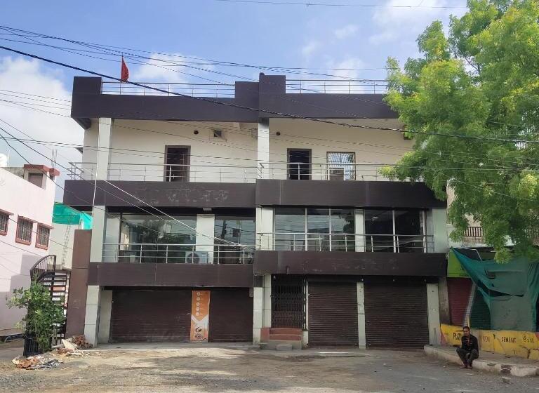 Deluxe Rum, Onans Villa