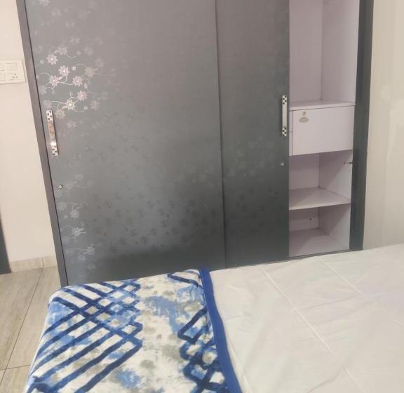 Deluxe Rum, Onans Villa