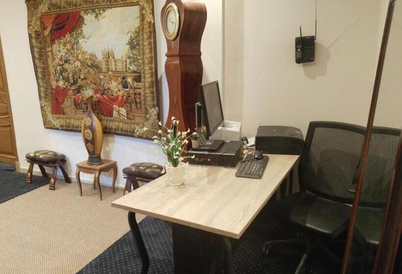 استودیوی استاندارد, باب المدائن