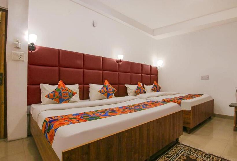 패밀리 룸, Fabhotel Grover