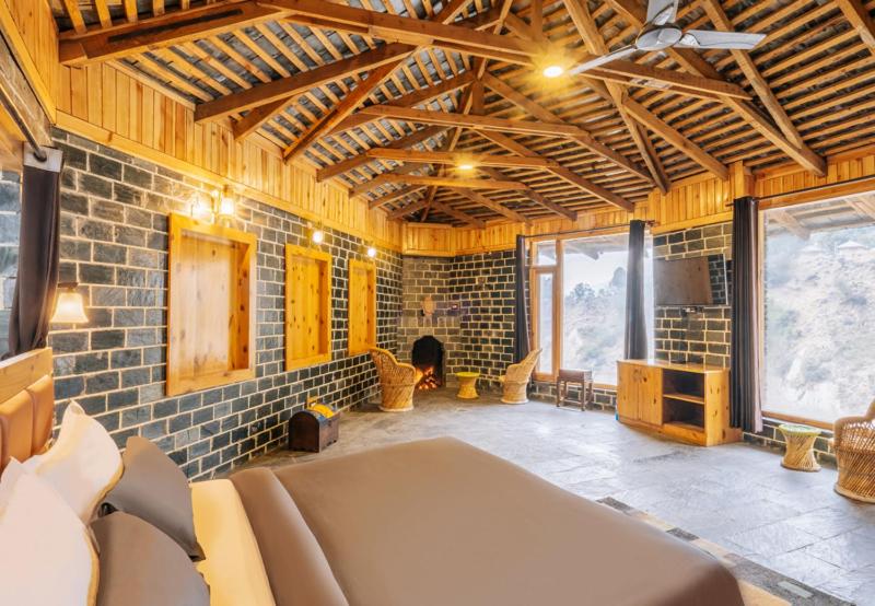 Семейное Бунгало, Great Empire