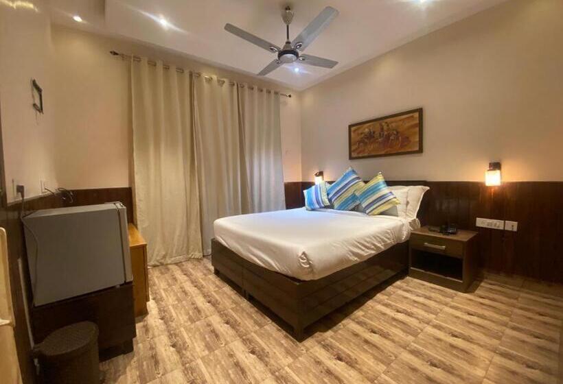 Семейный Номер, Great Empire