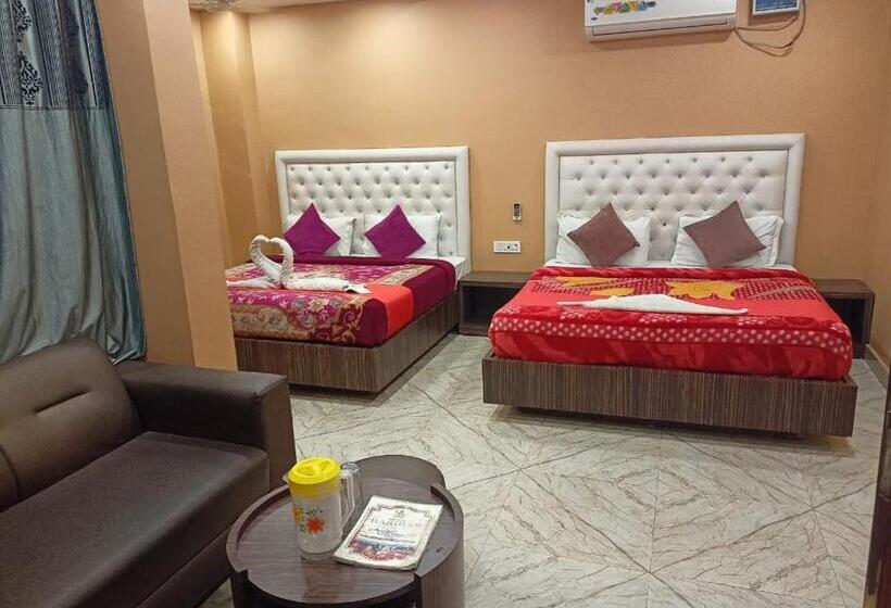 חדר דלוקס, Harihar