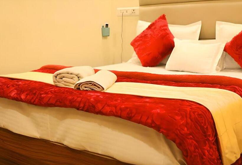 Номер Deluxe, King City