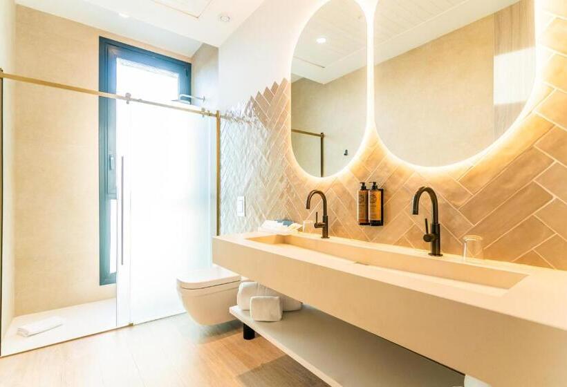 اتاق لوکس با تخت بزرگ, Málaga Vibes