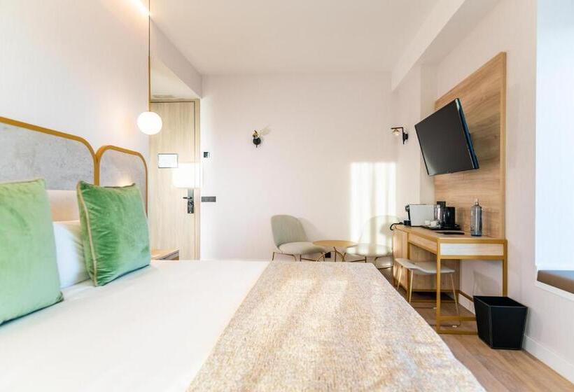 اتاق لوکس با تخت بزرگ, Málaga Vibes