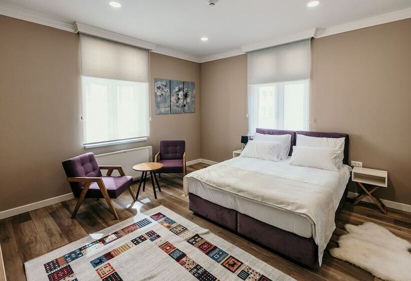 اتاق استاندارد, Pansion Fawlty Towers Sarajevo