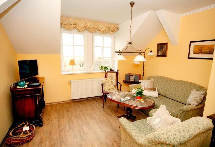 Suite with lake view, /pension Bradhering