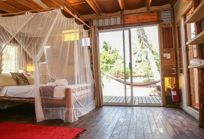 בונגלו סטנדרט עם נוף לגינה, Mozambeat Motel