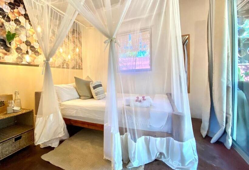 חדר סטנדרט, Mozambeat Motel