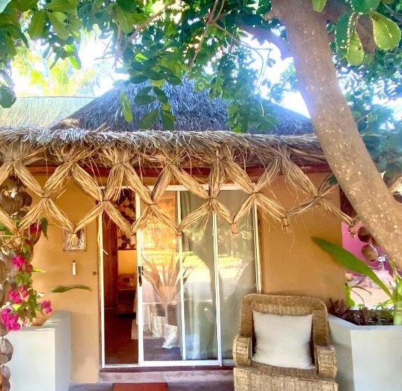 חדר סטנדרט, Mozambeat Motel