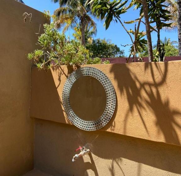 공동 객실, Mozambeat Motel