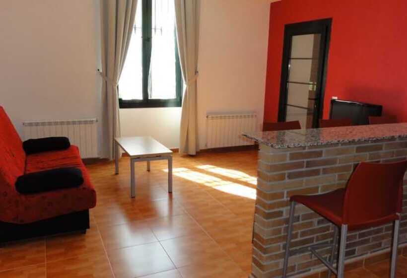 带3个卧室的公寓, Aparthotel Can Gallart