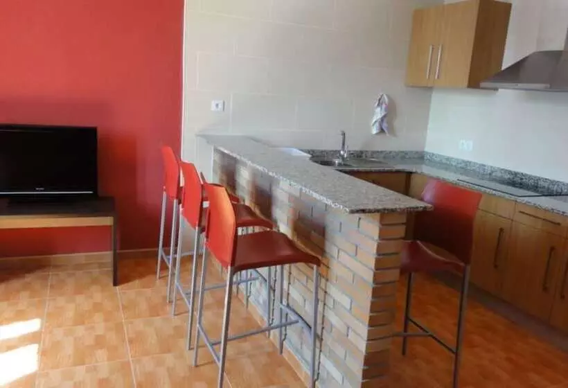 آپارتمان 3 خوابه, Aparthotel Can Gallart