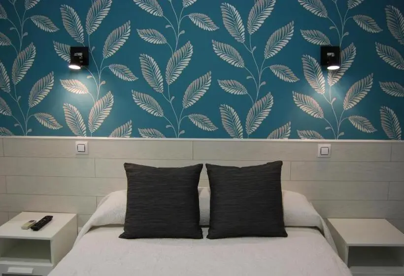 اتاق استاندارد, Hostal Petite Maman