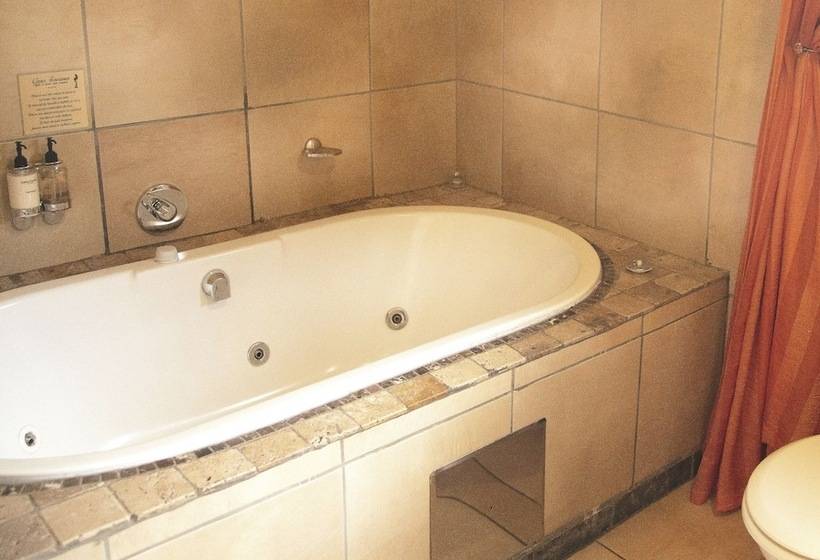 اتاق لوکس, Casa Toscana Lodge