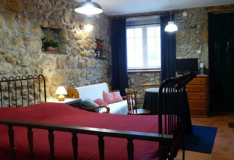 Студия Стандарт, Casas Do Toural