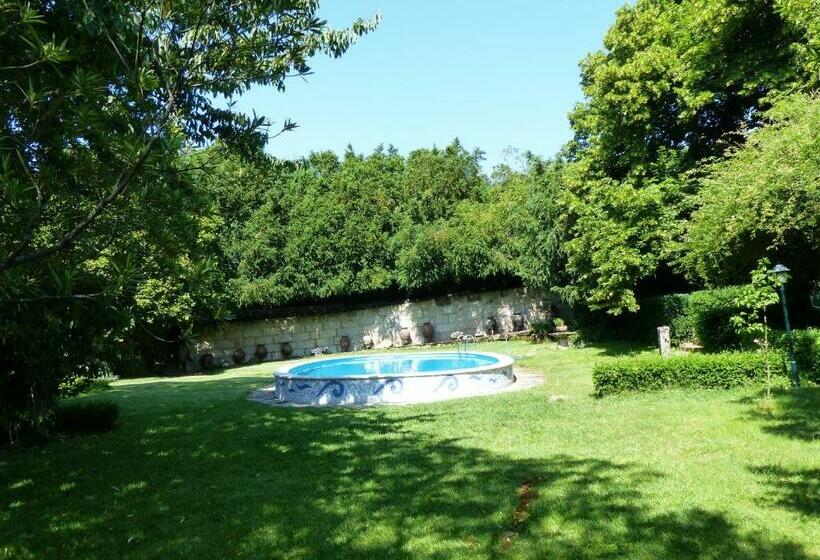 Студия Стандарт, Casas Do Toural