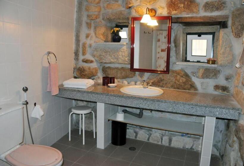 Студия Стандарт, Casas Do Toural