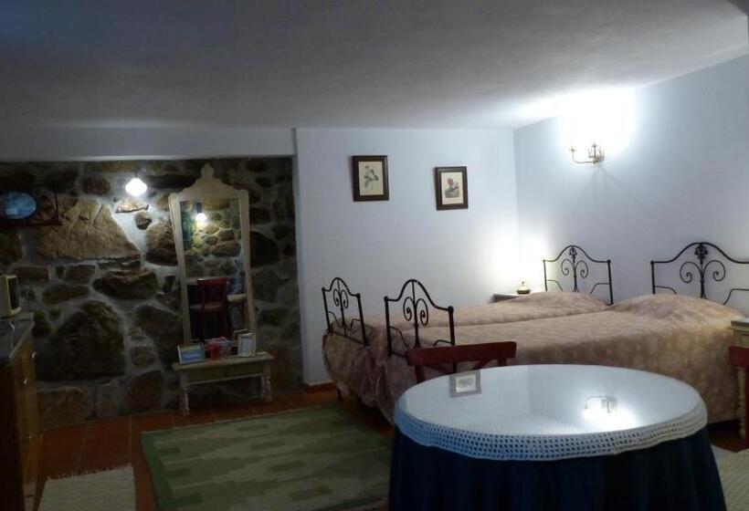 Студия Стандарт, Casas Do Toural