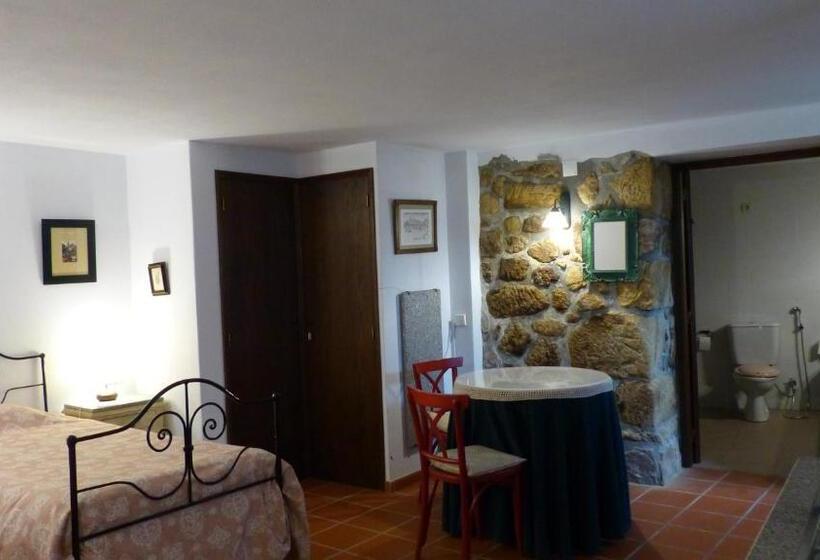 Студия Стандарт, Casas Do Toural