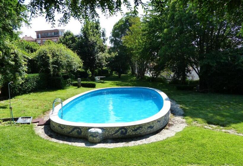 Апартаменты 2 Спальни, Casas Do Toural