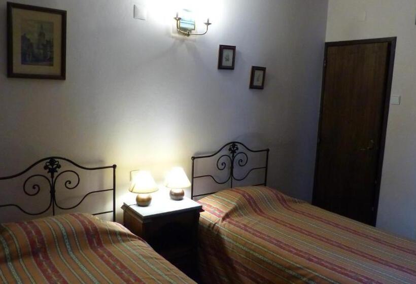 Апартаменты 3 Спальни, Casas Do Toural