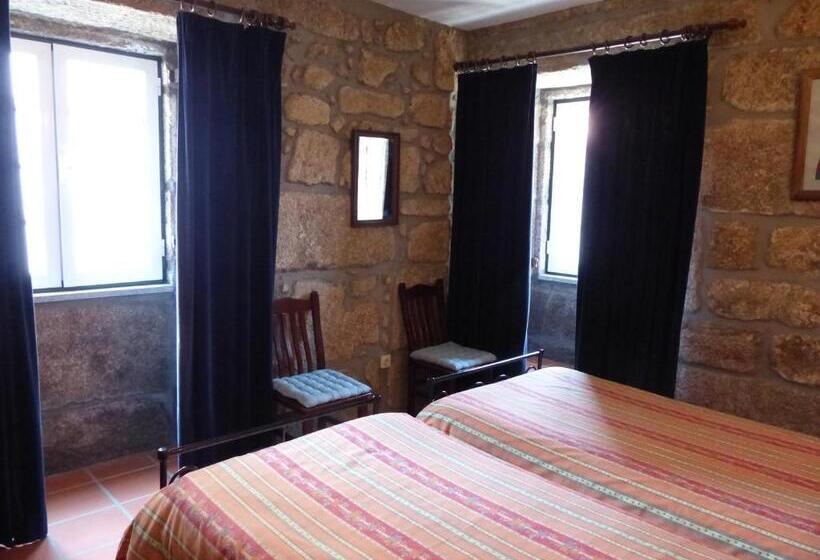 Апартаменты 3 Спальни, Casas Do Toural