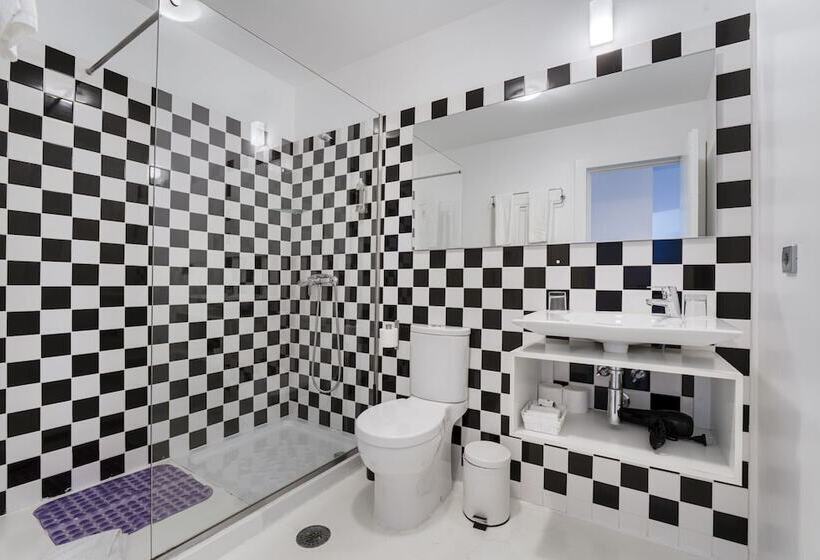 اتاق استاندارد, Fine Arts Studios By Olala Homes