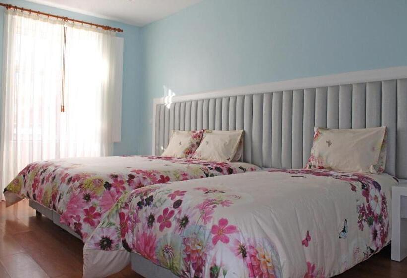 اتاق استاندارد سه نفره, Grande Oceano Guest House